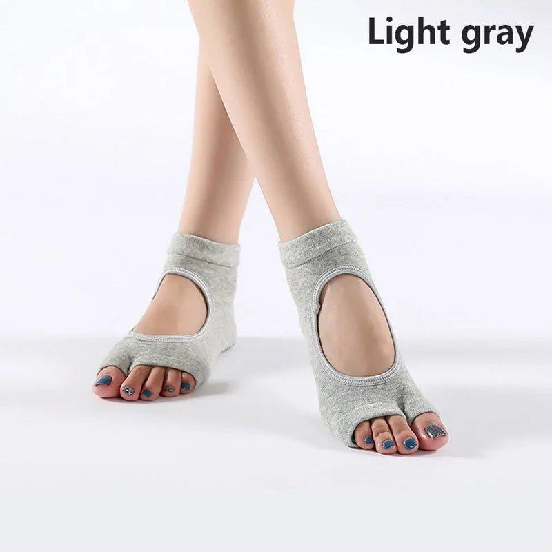 AirToe™ - Chaussettes Antidérapantes de Pilates à Orteils Apparents - Osmose Pilates Shop