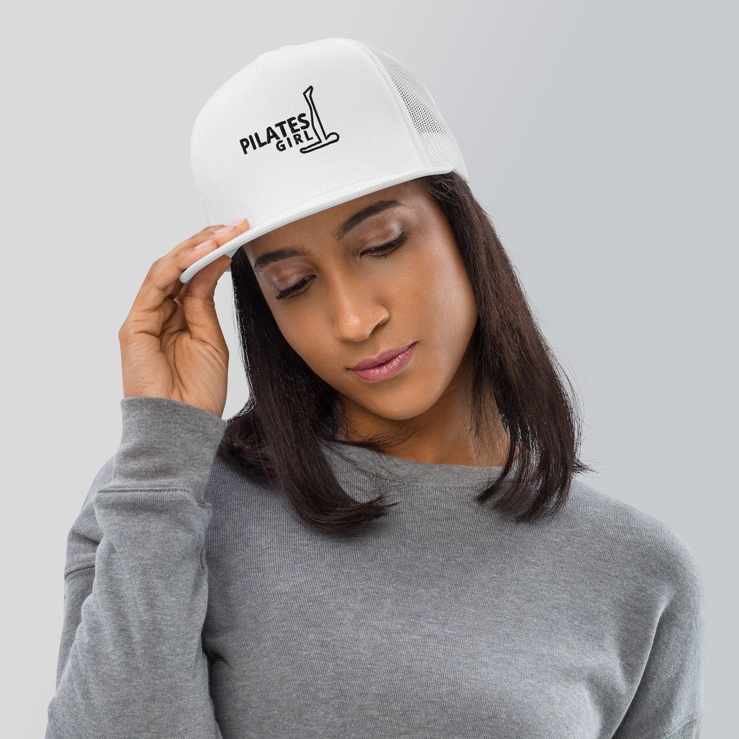 PilatesGirl™ - Casquette Trucker Classique - Osmose Pilates Shop