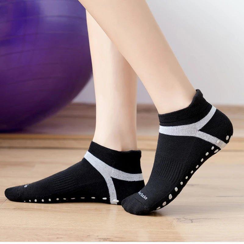 PilatesGrip™ - Chaussettes de Pilates antidérapantes - Osmose Pilates Shop
