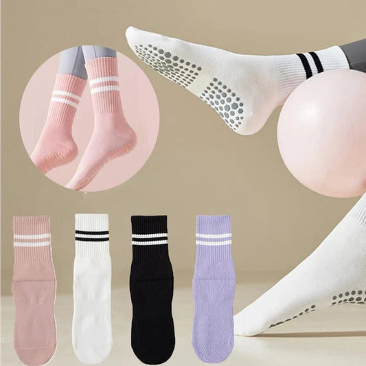 Lot de 4 paires de chaussettes antidérapantes - Osmose Pilates ShopLot de 4 paires de chaussettes antidérapantesOsmose Pilates ShopOsmose Pilates Shop